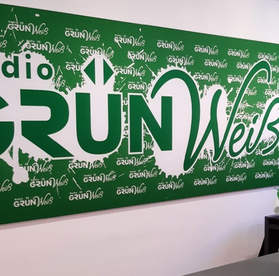 Radio Grün Weiß Banner