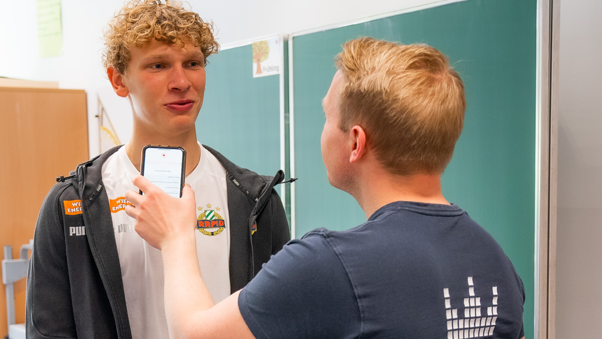 kronehit und Rapid machen Schule