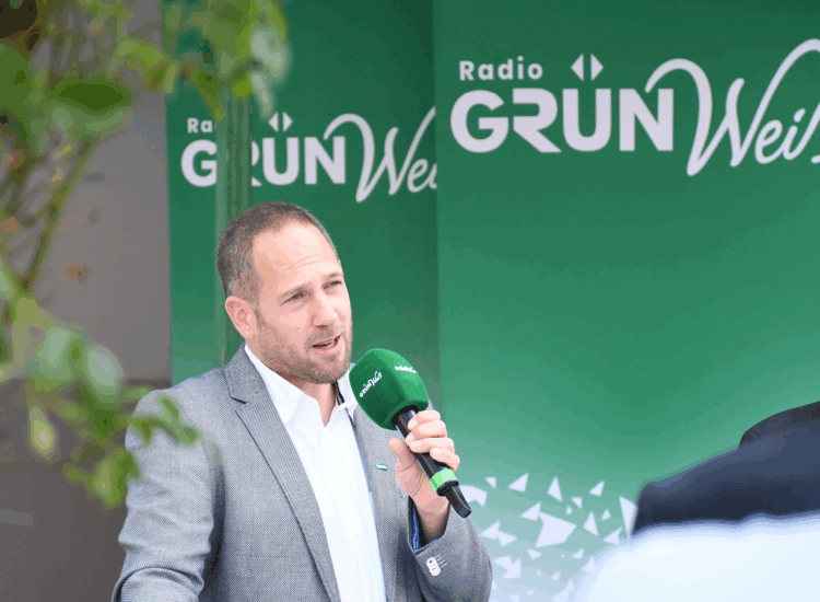 Radio Grün Weiß Peter Petzner