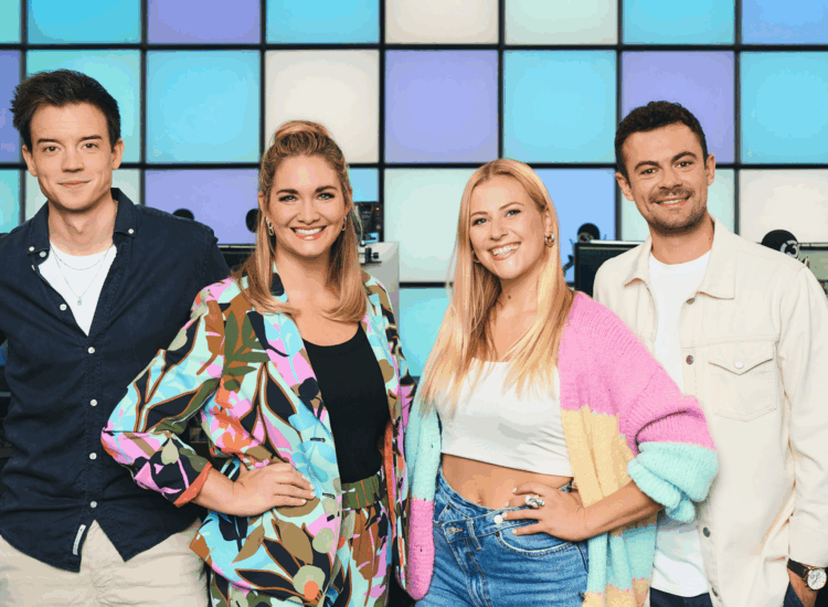 Neues Ö3-Wecker-Team im Studio © Hitradio Ö3/Roman Pfeiffer