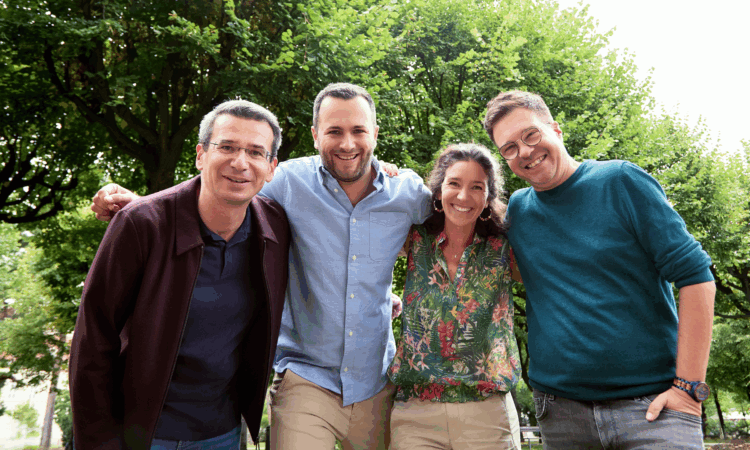 Radio Arabella Team