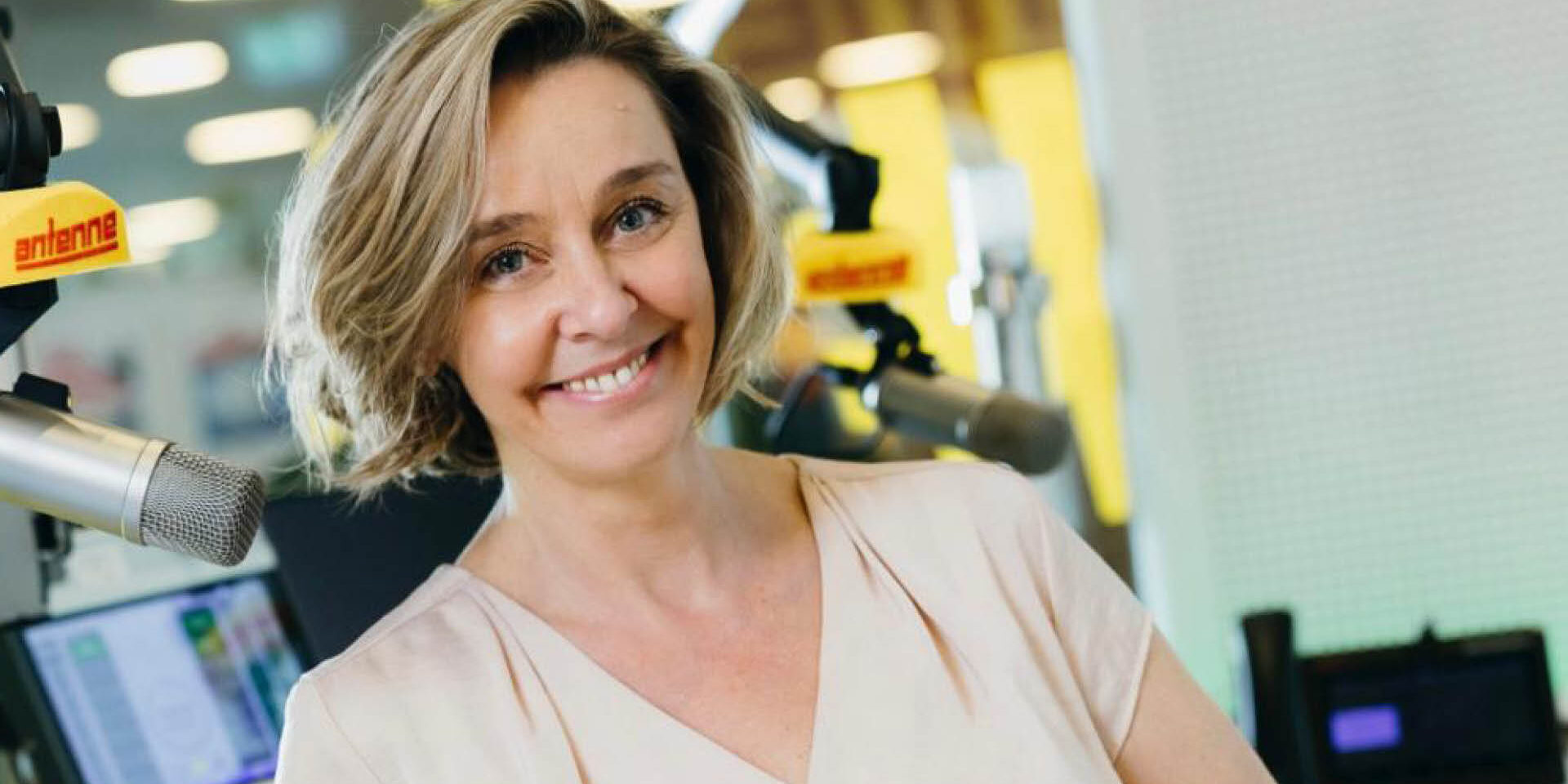 Christiane Stöckler im Antenne Steiermark Studio.
