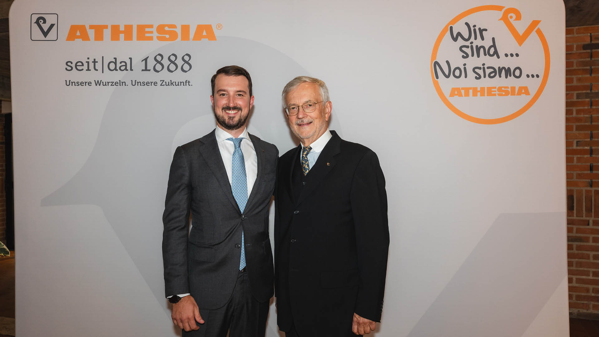 Michl Ebner und Georg Ebner beim Führungswechsel der Athesia